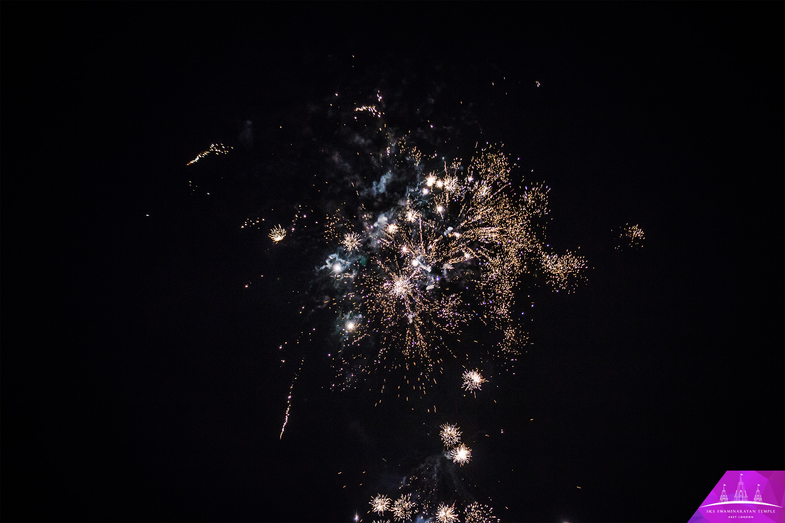 ©1987-2017 SKS Swaminarayan Temple East London